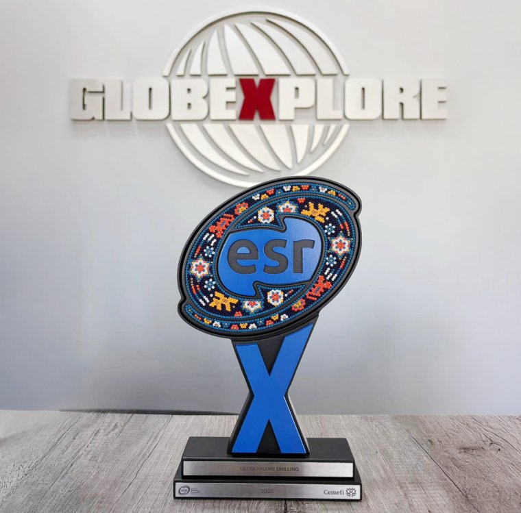 ESR Distinctive awarded to Globexplore®, which accredits its commitment to corporate social responsibility and confirms our leadership, work, and strict compliance with the indicators established for criteria related to environmental, social, governance, and global context issues.