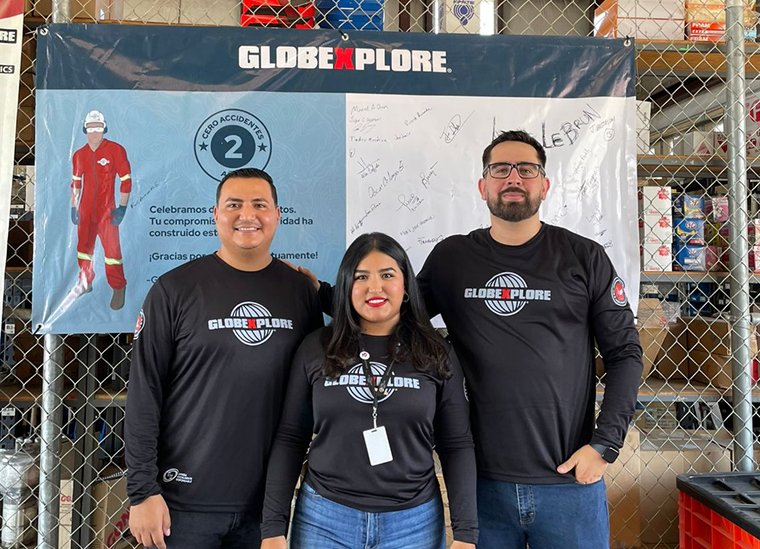 Globexplore® employees seal their commitment to workplace safety. Globexplore® employees seal their commitment to workplace safety.